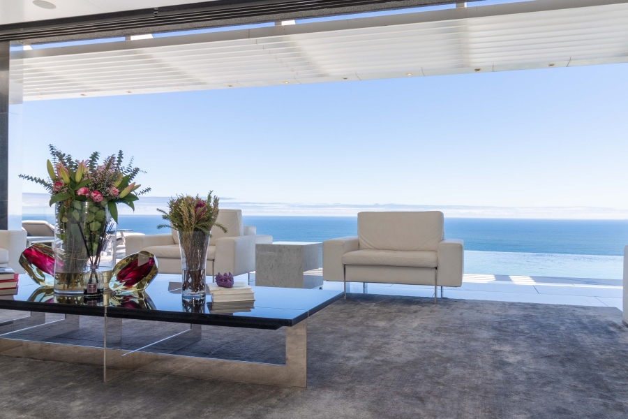 5 Bedroom Property for Sale in Clifton Western Cape